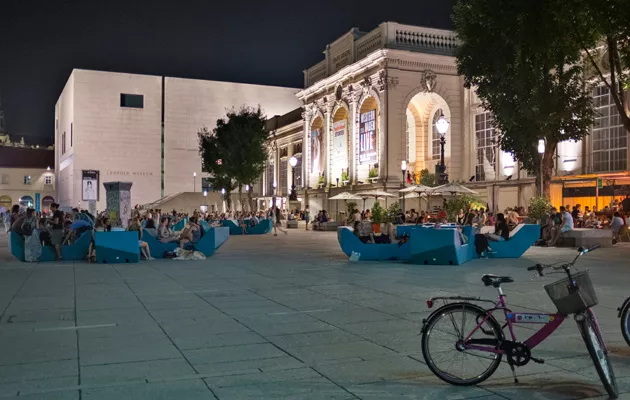 Kaupunkiloma kulttuurin kehtoon kutsuu! Wien houkuttelee klassisella  musiikilla, museoilla, taiteella ja ihanilla leivoksilla 