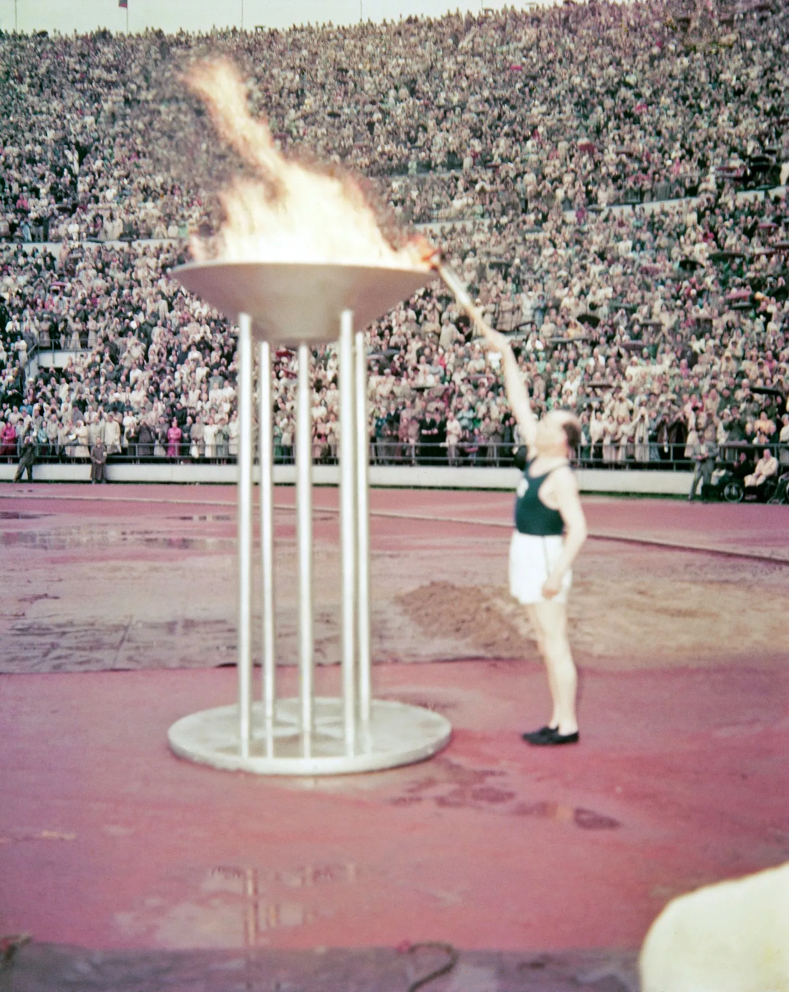 Näin Helsingin olympialaiset oteltiin heinäkuussa 1952 ja olympiahumu oli  valtasi Suomen