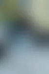 Näyttelijä Helmi-Leena Nummelan roolihahmo uudella Syke-kaudella joutuu vähän polvilleen. ”Hänelle tulee trauma­peräistä stressireak­tiota ja pelkotiloja oman lapsen menettämisestä. Hän kokee huonommuutta äitinä”, Nummela kuvaili © Tiia Ahjotuli