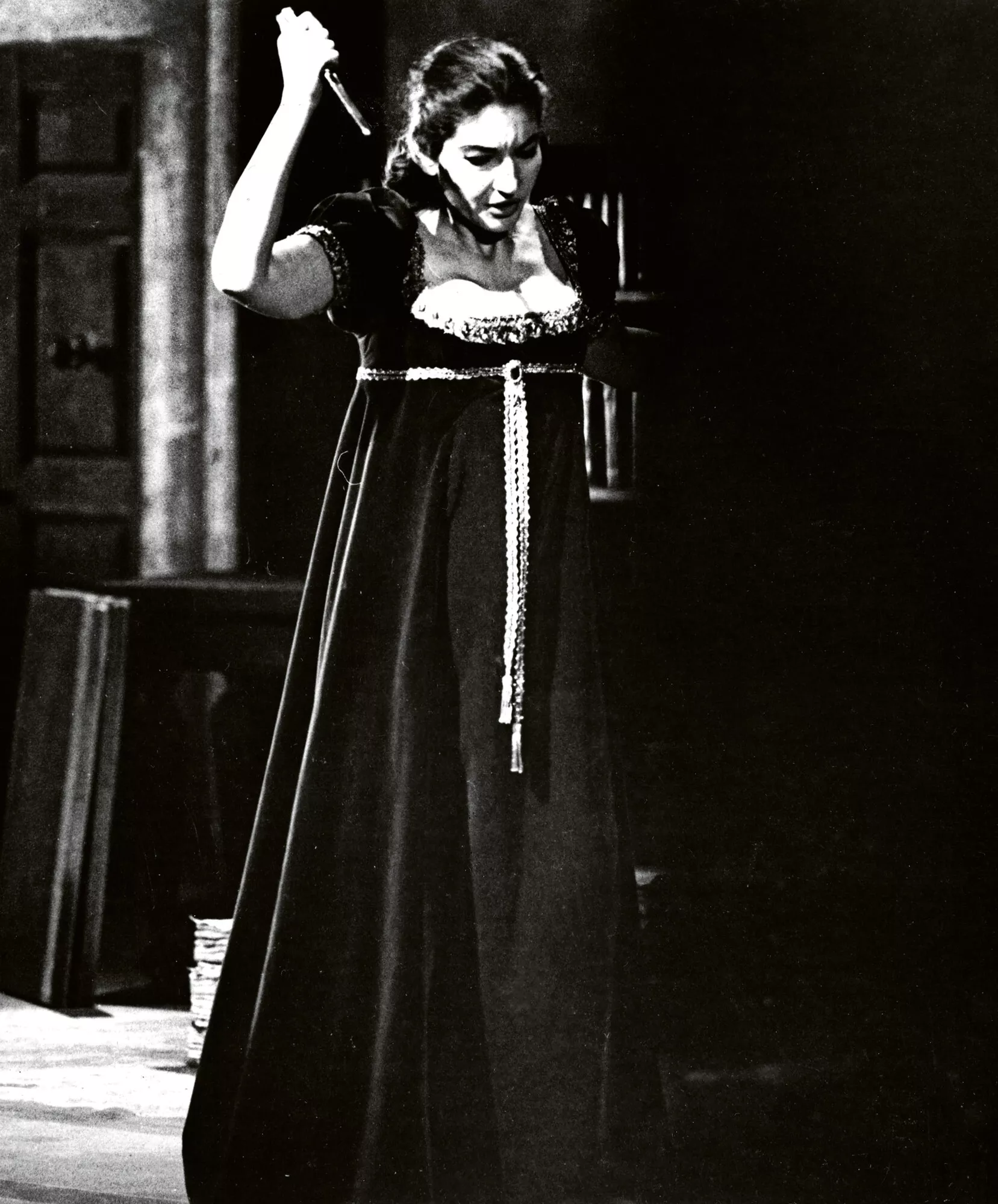 Intohimoisesti rooliinsa eläytyvä Maria Callas Puccinin Toscassa Lontoon Covent Gardenissa vuonna 1964.  