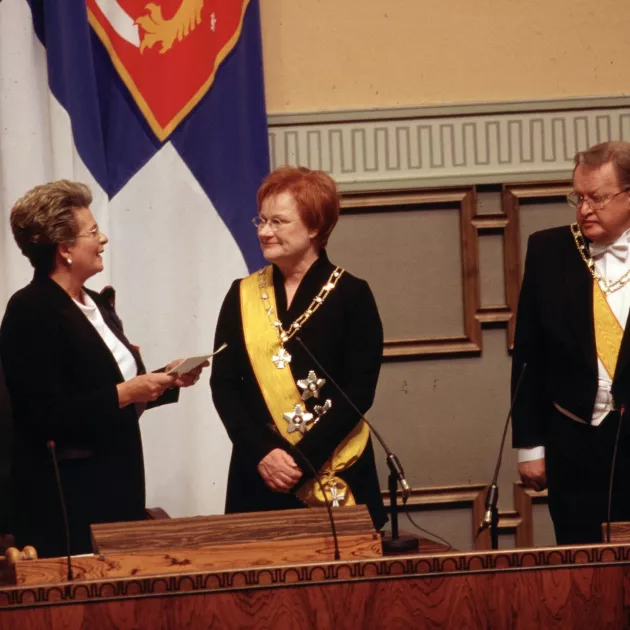 Presidentti Tarja Halonen astui virkaansa keväällä 2000.