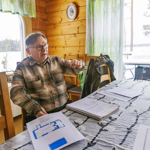 Pekka Rajajärven kiinnostus pommisuojiin ja väestönsuojeluun jatkuu eläkepäivillä. Viime aikoina kysyntää on ollut jopa enemmän kuin työuran aikana.