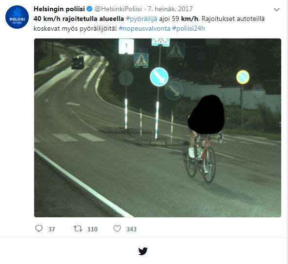 Poliisi julkaisi Twitterissä kuvan, jossa pyöräilijä ajaa ylinopeutta.