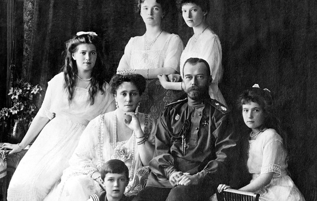 Nikolai II ja perhe