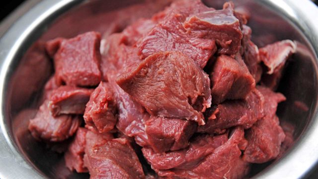 Pohjalaisyritys oli myynyt Ruokaviraston arvion mukaan vuosittain 2500 kiloa valehirvenlihaa. Siitä ei ole terveydelle vaaraa, mutta lihan alkuperästä ja käsittelystä ei ole varmuutta.