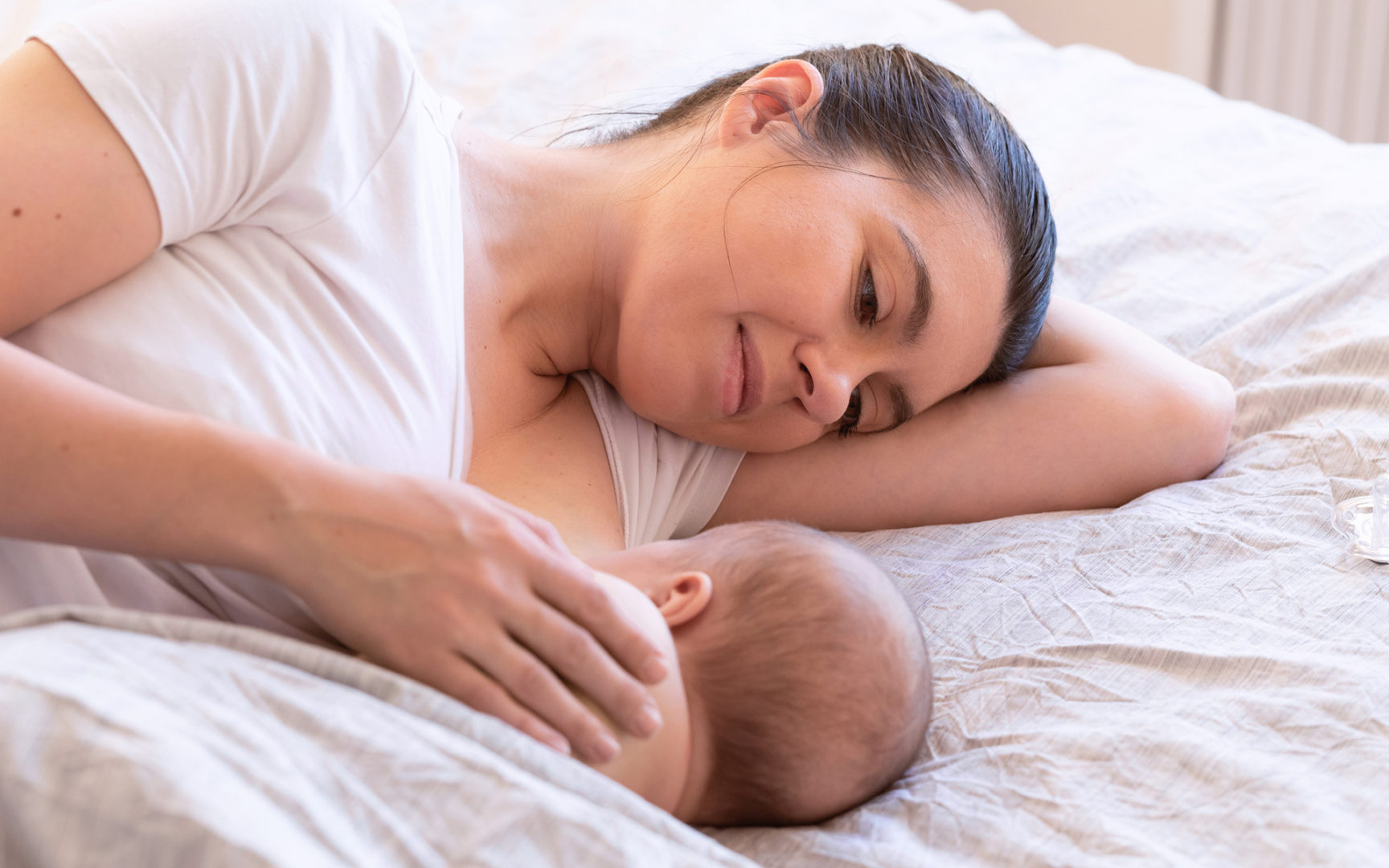 Tutkimus todistaa, miten tärkeä äidinmaito voi olla vauvan terveydelle.