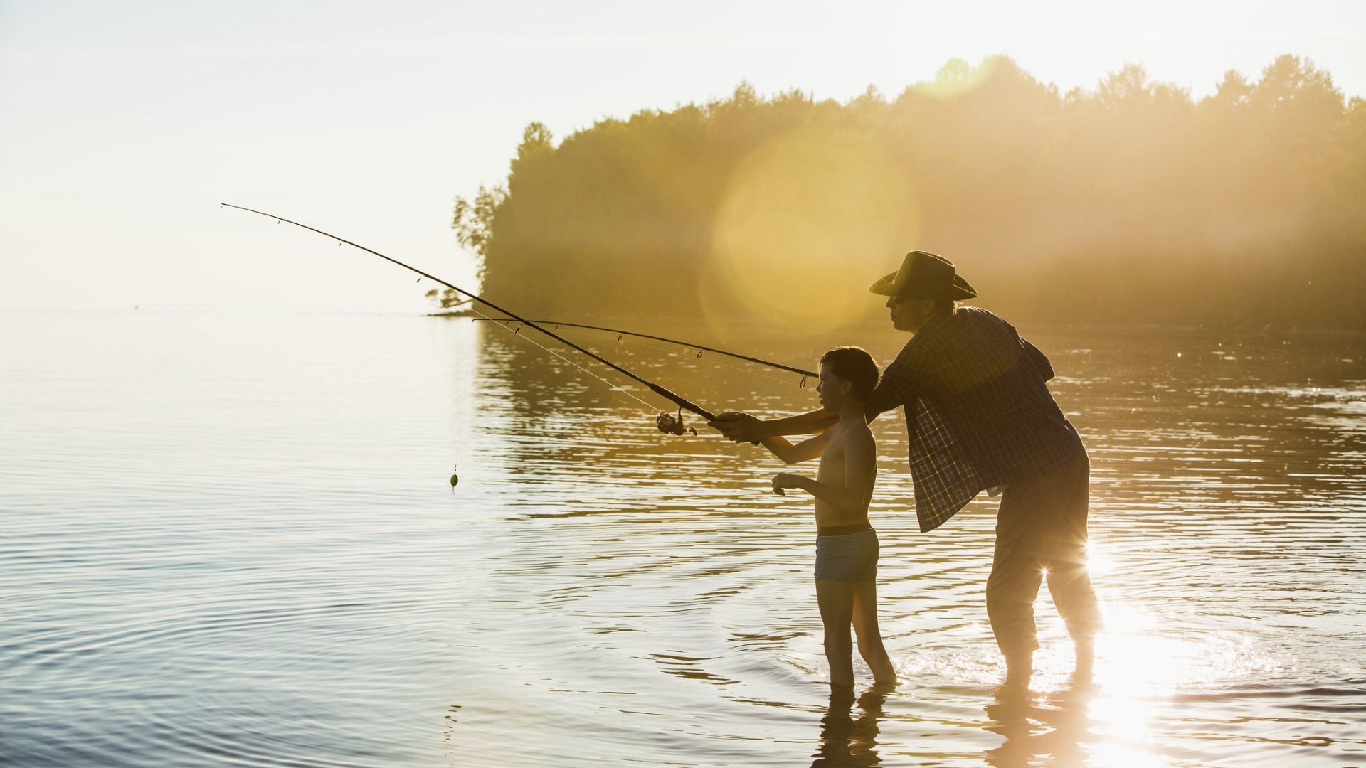 Monet suomalaisten kalastusmuistot liittyvät kalareissuihin isän tai papan kanssa.