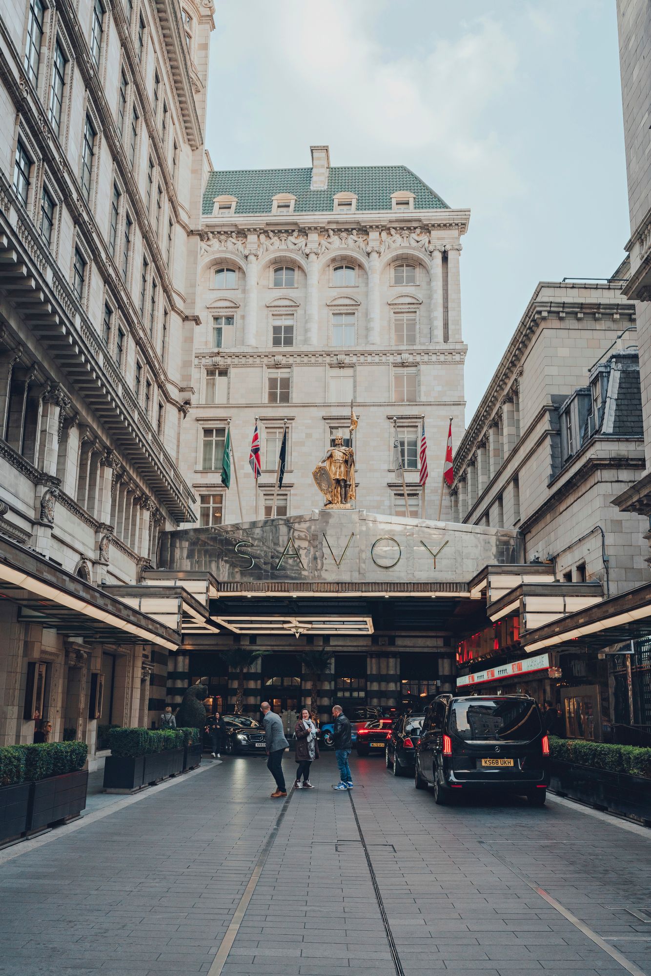 1880-luvulla rakennetussa Savoy-hotellissa Hercule Poirot söi ja yöpyi mielellään. ©  Alena Kravchenko
