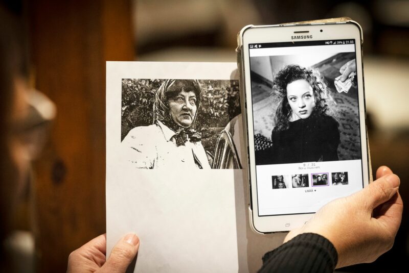 Ainoa Rosa Mäkisestä säilynyt valokuva ­(vasemmalla) on jo hänen viimeisiltä vuosiltaan. Rosa Mäkisen tyttärestä Noorasta tuli tunnettu valokuvamalli ja elokuvatähti. © Juha Metso