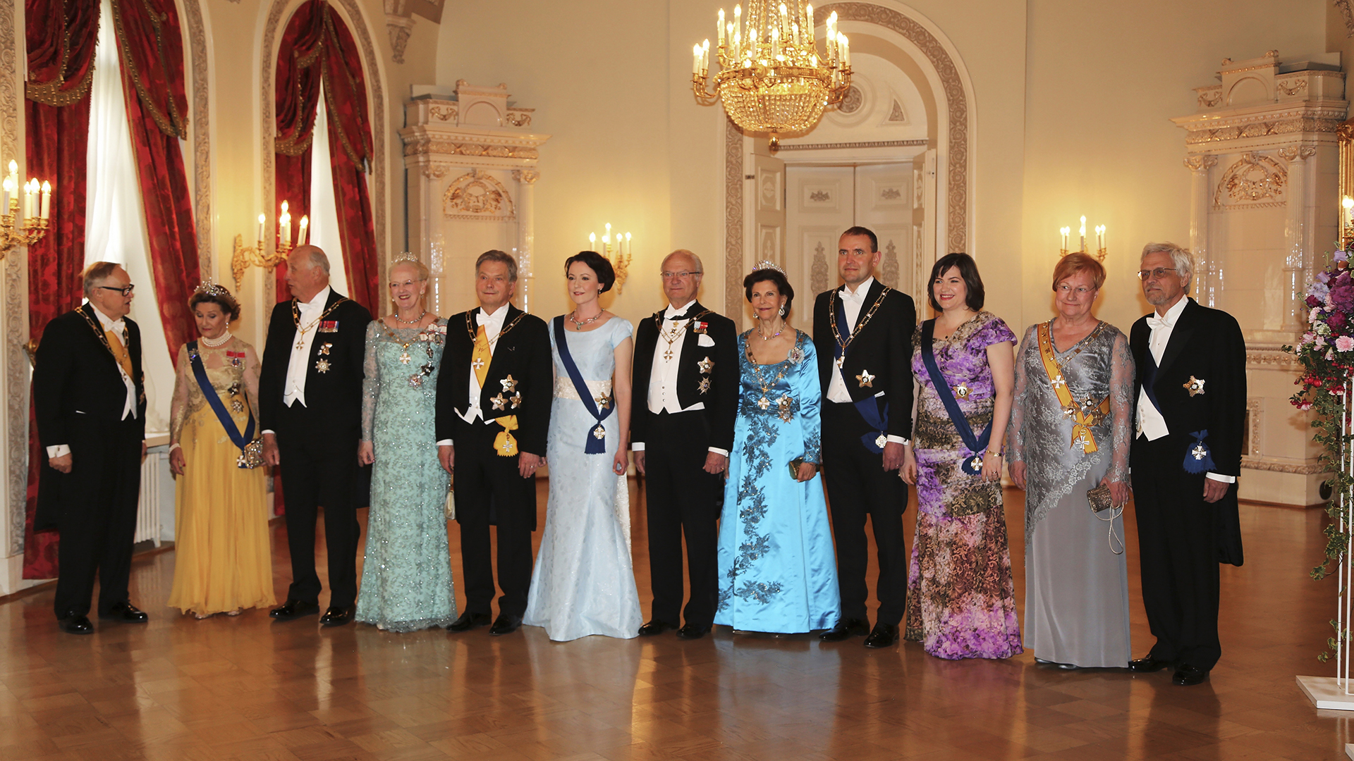 Presidentti Sauli Niinistö ja rouva Jenni Haukio kestitsivät pohjoismaisia kuninkaallisia Suomen 100-vuotisjuhlissa vuonna 2017.