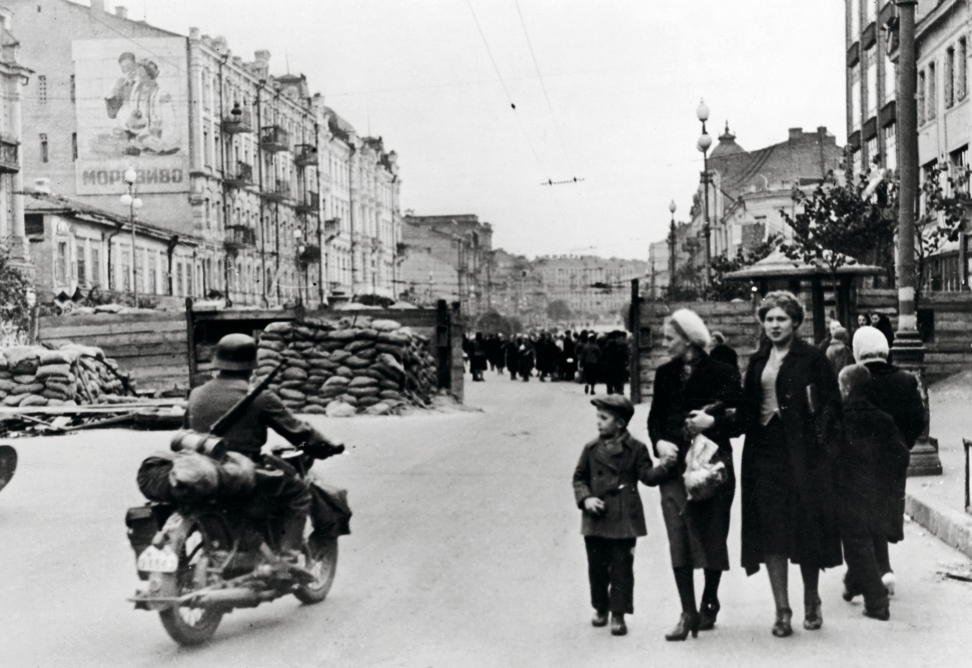 Arkea saksalaisten valloittamassa Kiovassa loppuvuodesta 1941. © Getty Images 