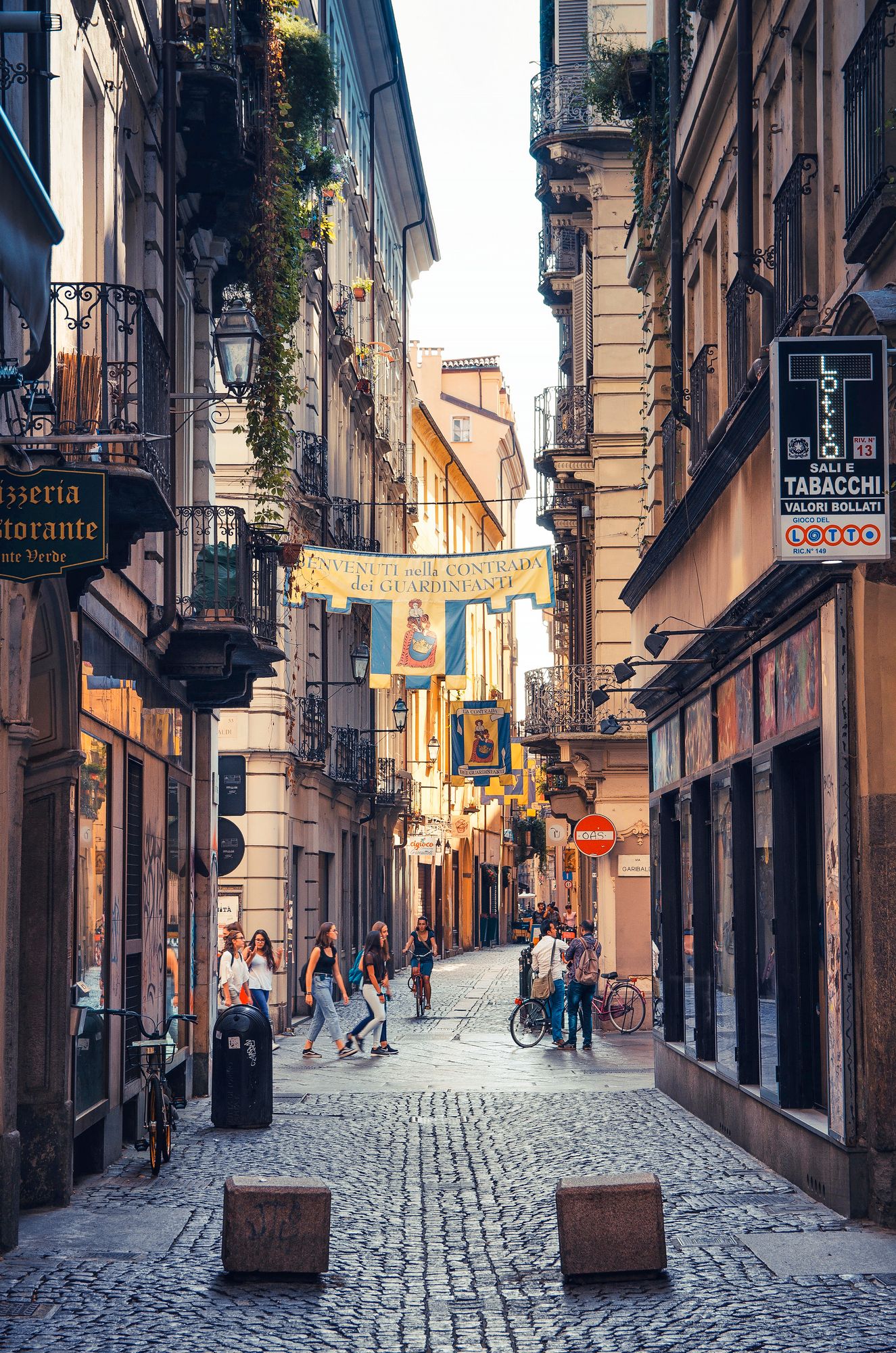 Po-joen rannalla sijaitseva Torino on Italian neljänneksi suurin kaupunki ja vilkas Piemonten maakunnan keskus. © iStock