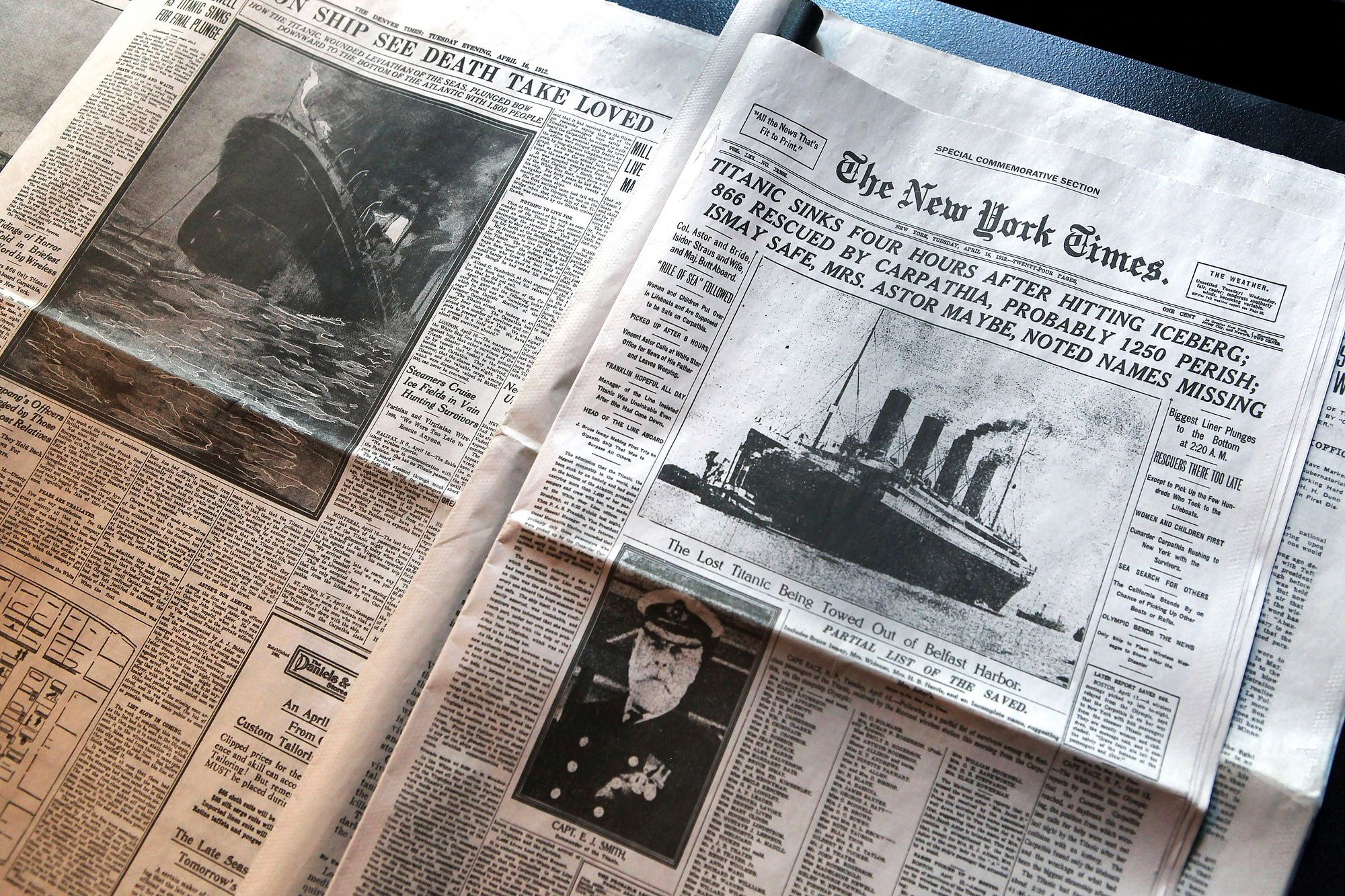 The New York Timesin uutisessa oli myös laivan mukana hukkuneen kapteeni Edward Smithin kuva. © AFP / Lehtikuva