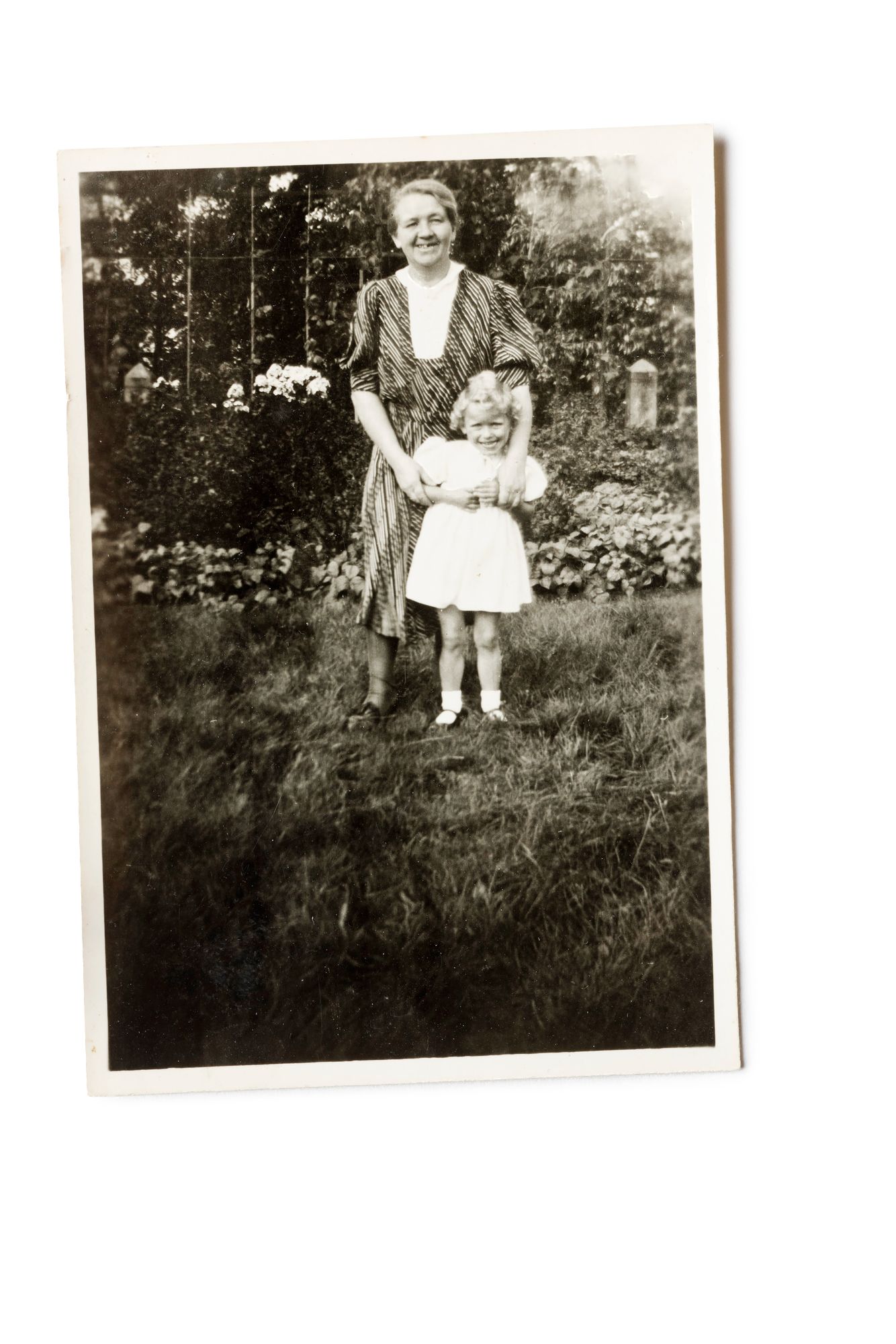  Isoäiti Dora oli rakas pikku-Irenelle. © Tommi Tuomi