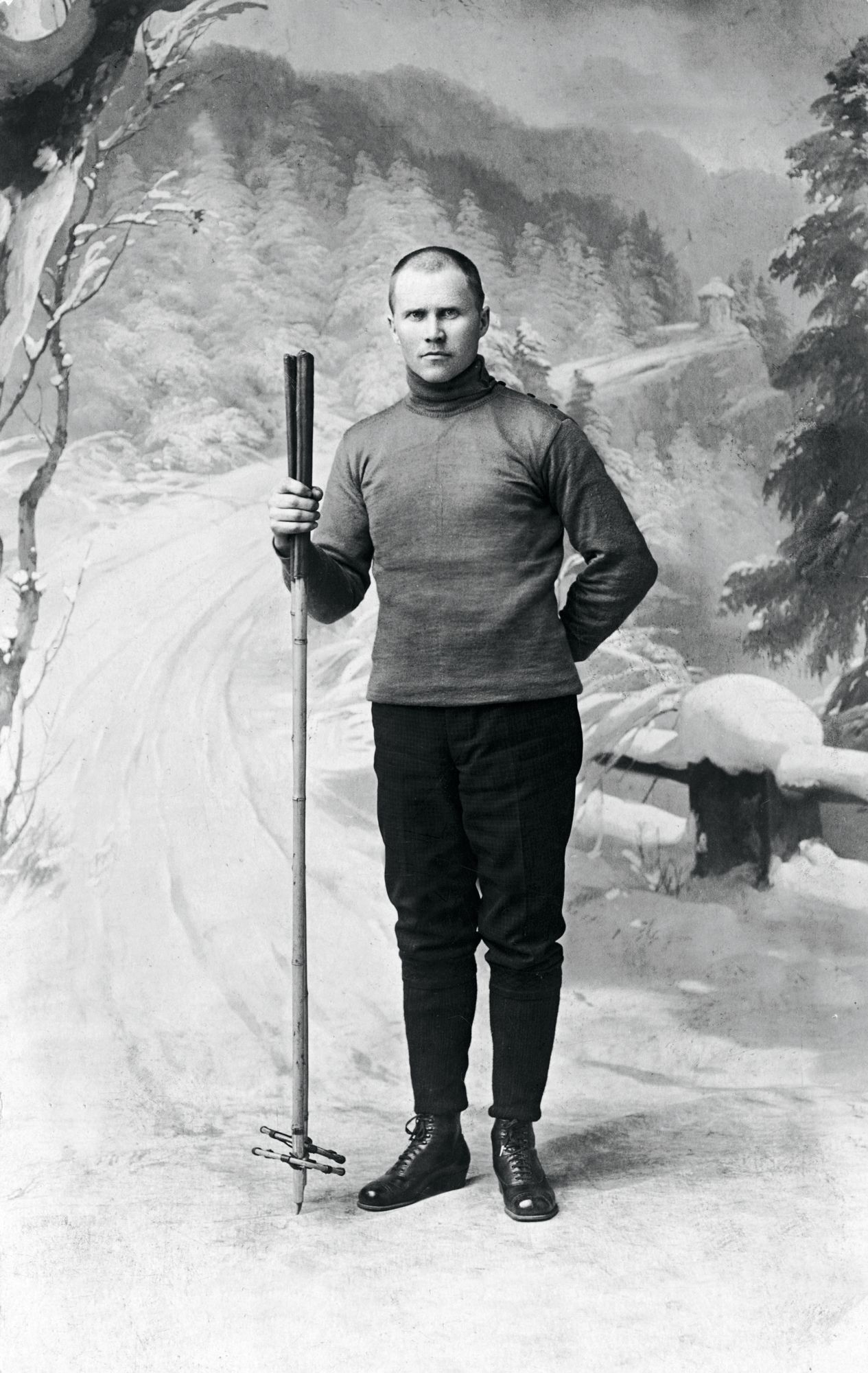Anton Collin (1891-1973) voitti kerran Suomen mestaruuden 30 kilometrillä ja kahdesti 10:llä ja 60 kilometrillä. © Urheilumuseo