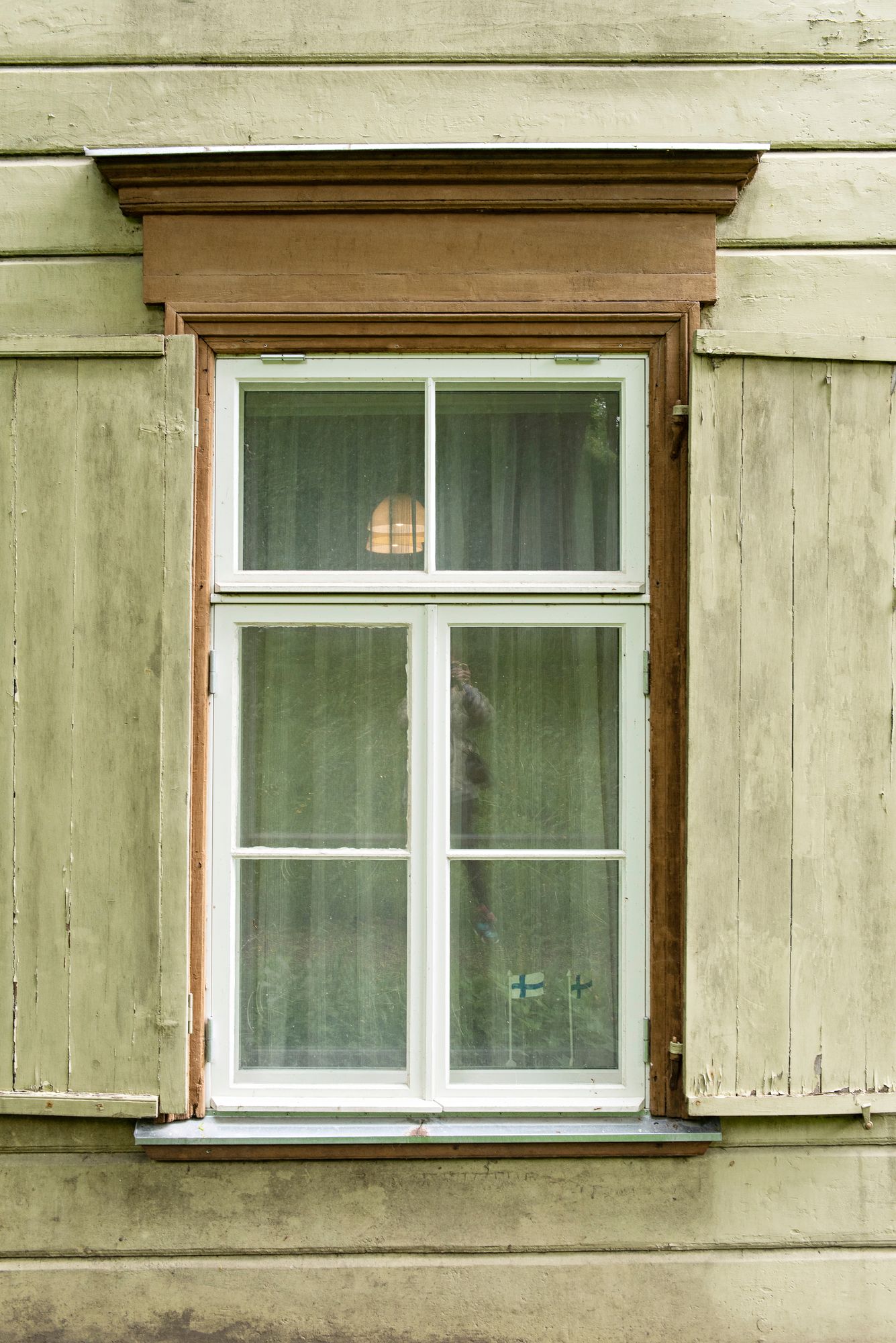 Talon ikkunat on uusittu 1930-luvun mallin mukaisiksi. © Pauliina Salonen