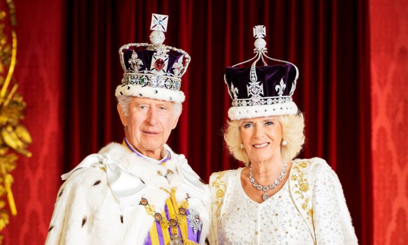 Kuningas Charles III ja kuningatar Camilla saivat kruununsa. Camilla ei ole voittanut kaikkien sympatioita puolelleen, mutta ehkä kansa viimein hyväksyy hänen paikkansa kuninkaan rinnalla. <span class="typography__copyright">© MV-photos</span>